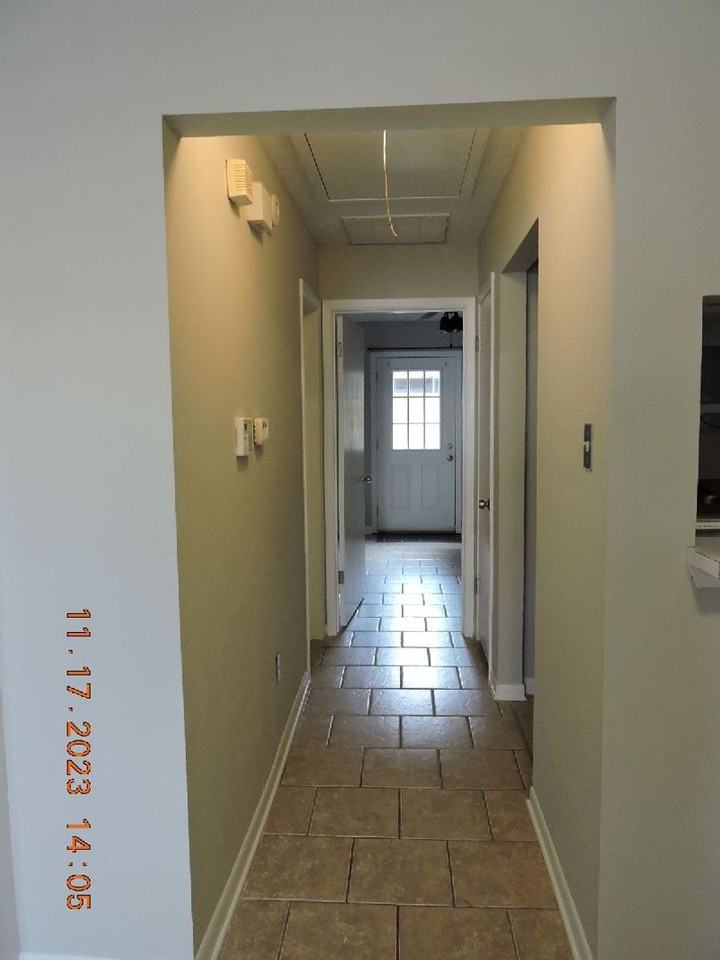 402 Lee Dr #9A - Photo 6 of 16