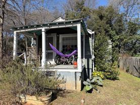 Easy St - Photo 1 of 1