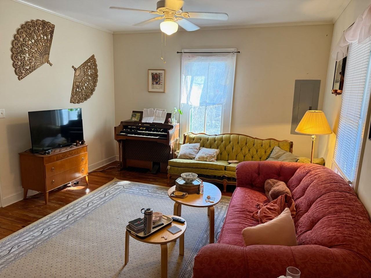 734 Barber St - Photo 3 of 17