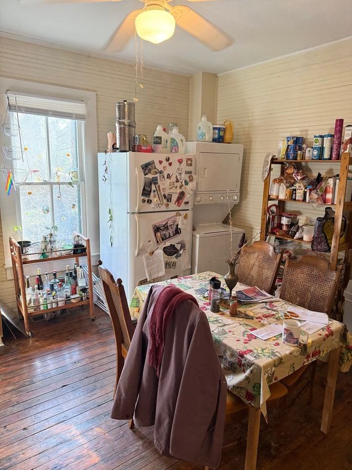 734 Barber St - Photo 6 of 17