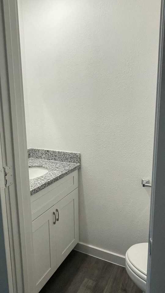 8226 Linda Vista Rd #B - Photo 2 of 13