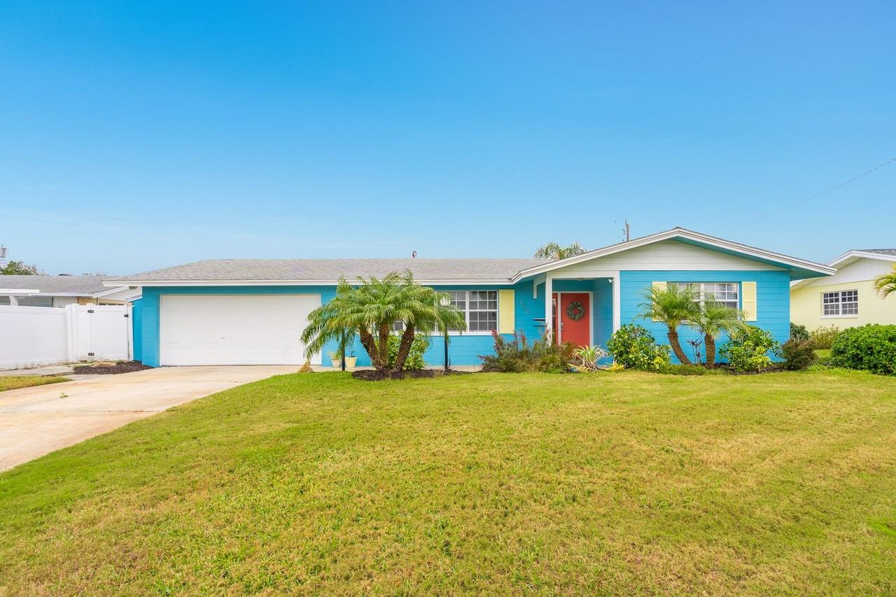 307 Fordham Dr - Photo 2 of 40