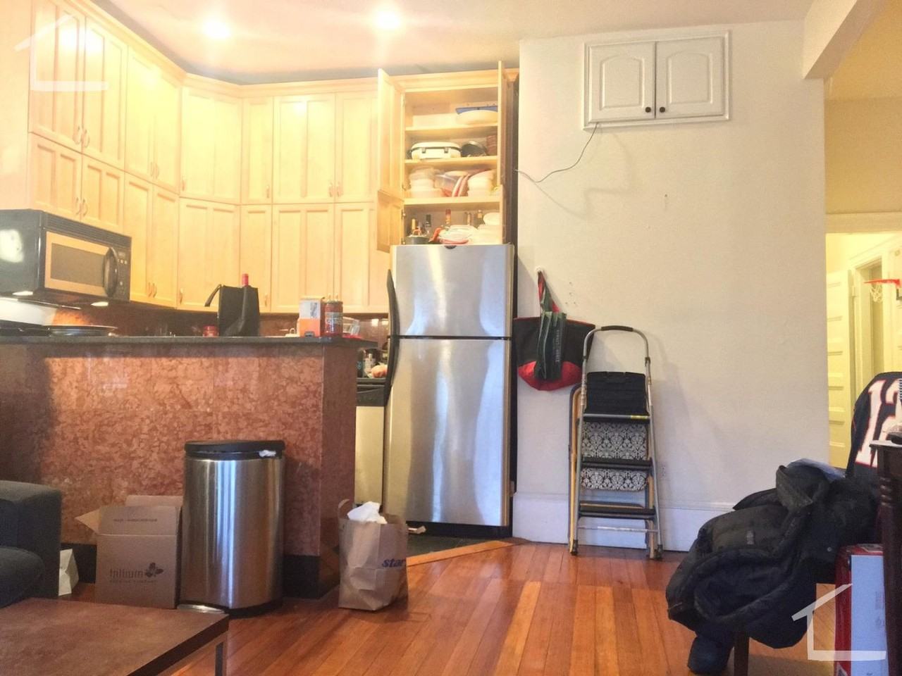 1683 Beacon St - Photo 4 of 17