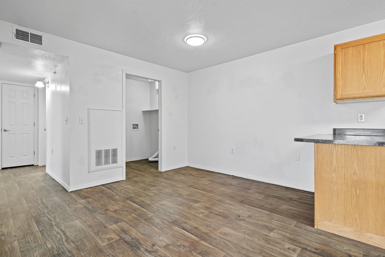 Bridger Pointe - Photo 3 of 30