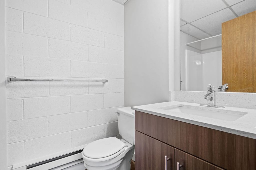 Twin Creek - Photo 3 of 37