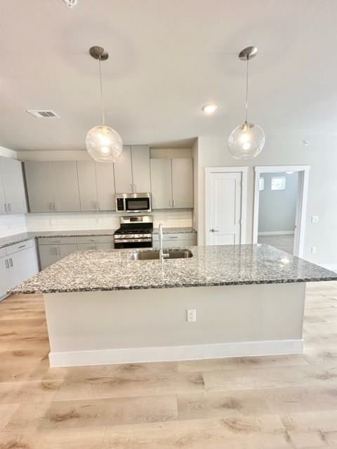 8421 8421 183A #02-220 - Photo 2 of 10