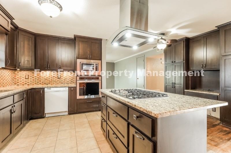 4326 Moana Dr - Photo 2 of 21