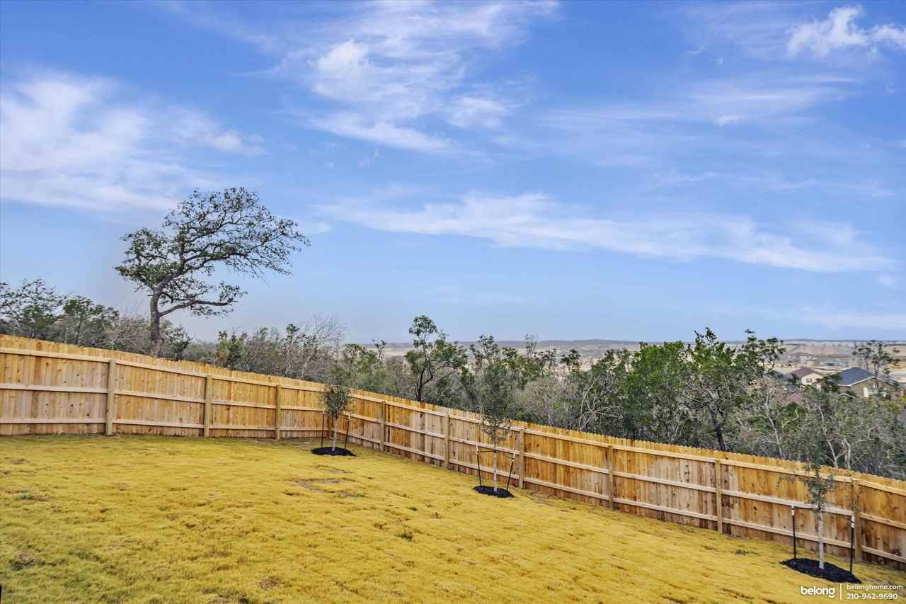 2519 Chronos Dr - Photo 4 of 30