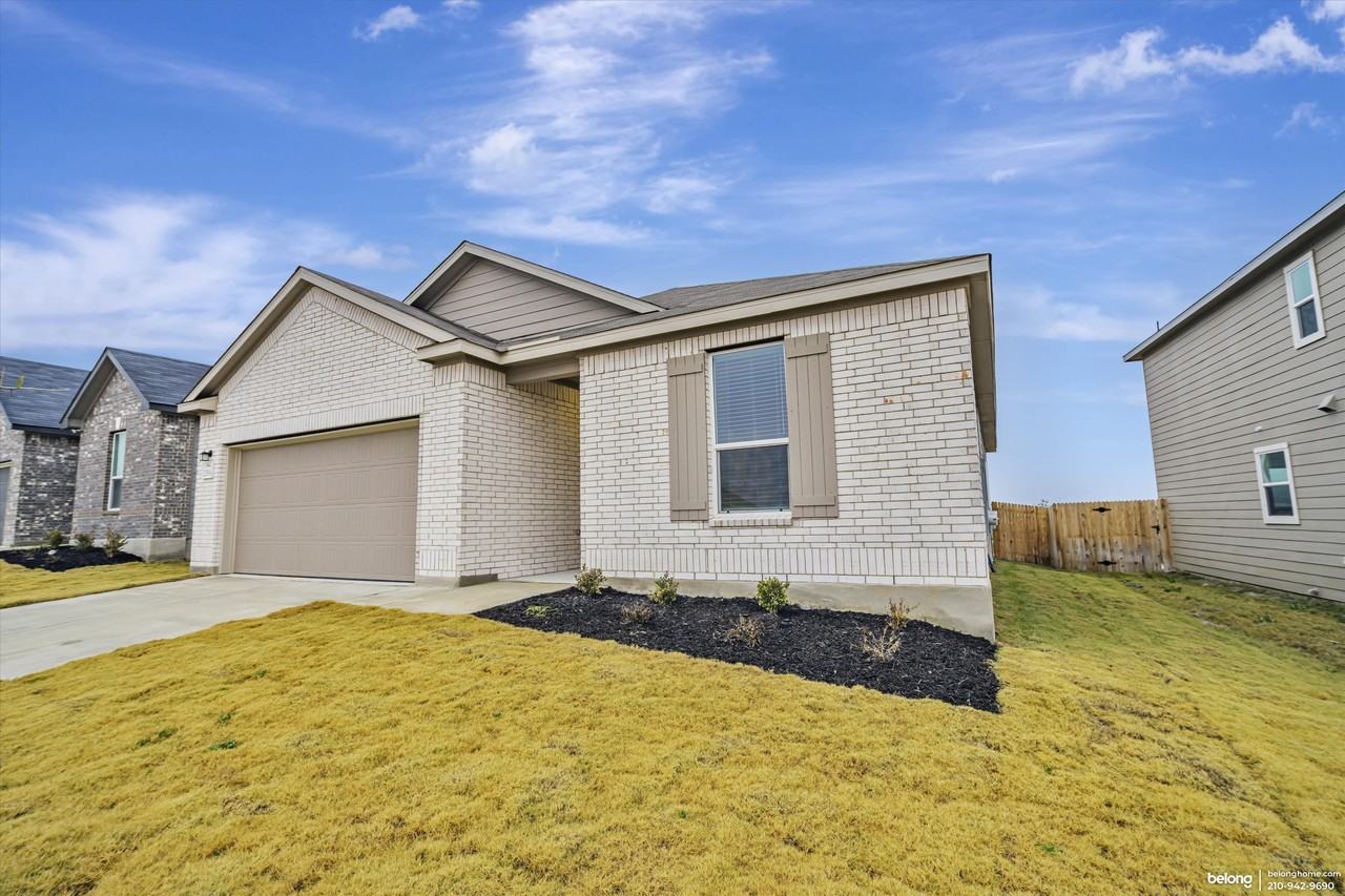 2519 Chronos Dr - Photo 5 of 30