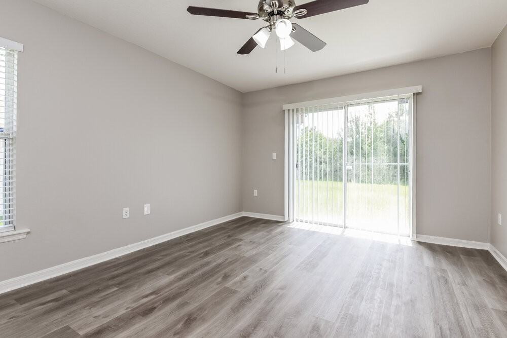 331 Caen Ct - Photo 5 of 17
