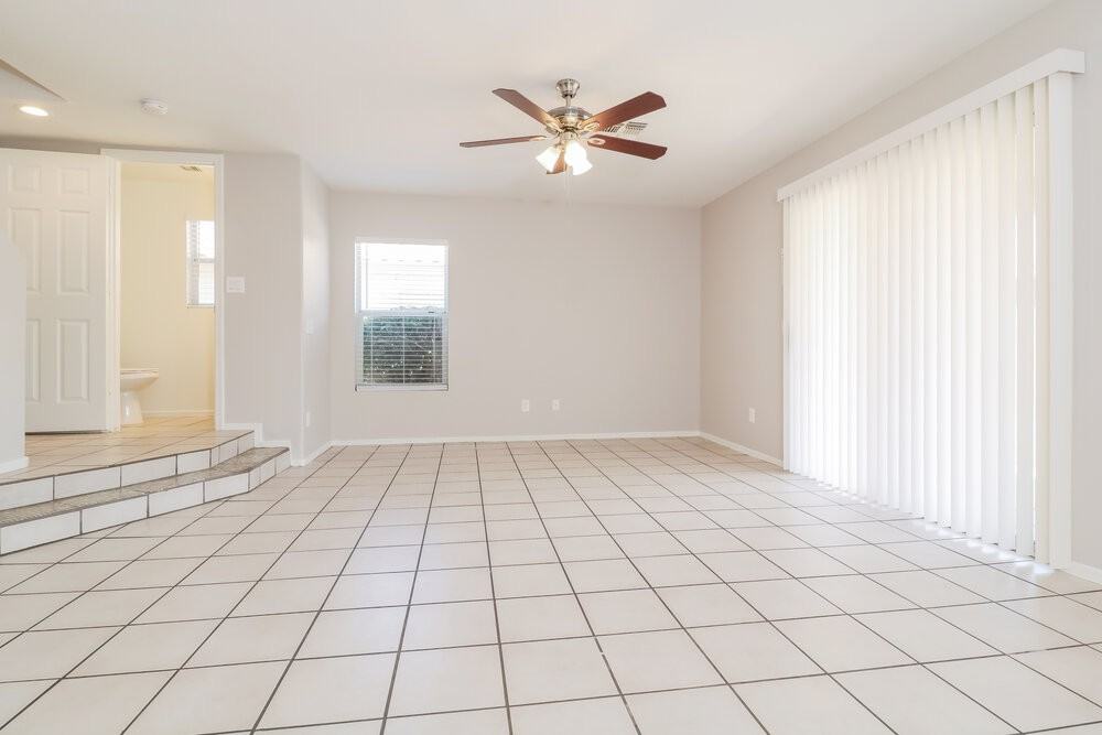 11929 W Corrine Dr - Photo 5 of 19