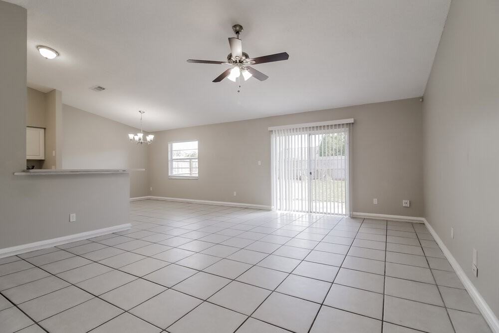 5437 Wauchula Ct - Photo 4 of 16
