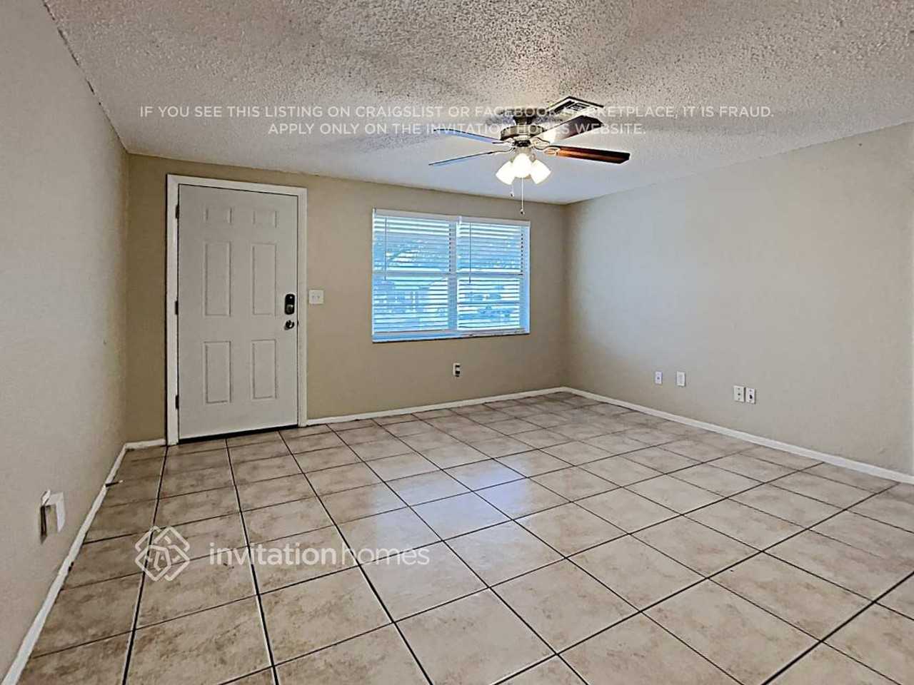 1104 Idlebriar Way - Photo 3 of 20