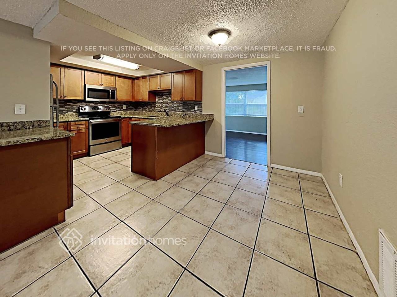 1104 Idlebriar Way - Photo 5 of 20