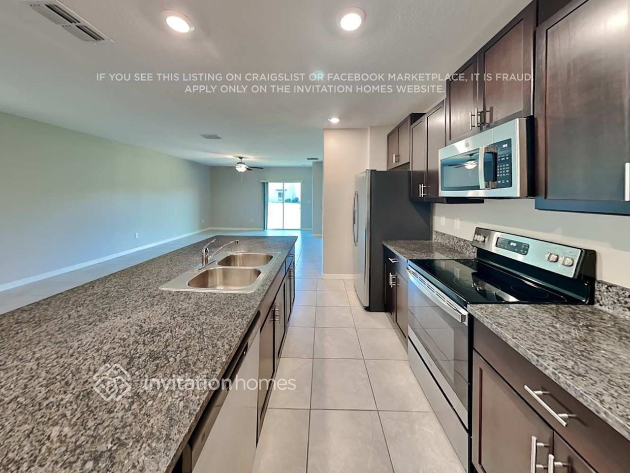 2242 Treesdale Ave - Photo 7 of 23