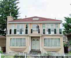 featured image of 5821 Clarendon St