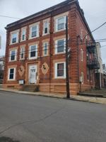 featured image of 1600 Falck Ave #4