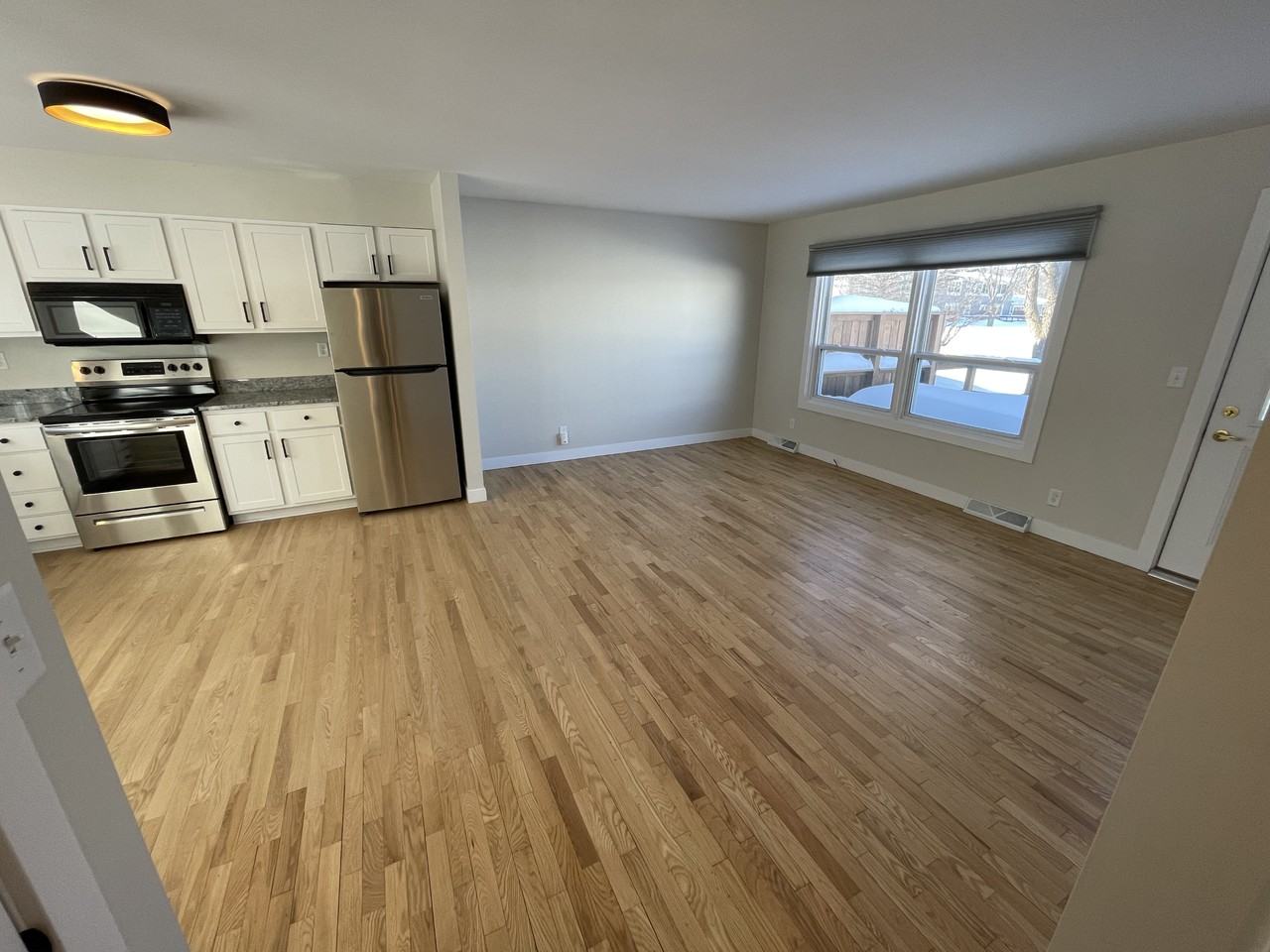 333 Madison Ave #333 - Photo 3 of 10