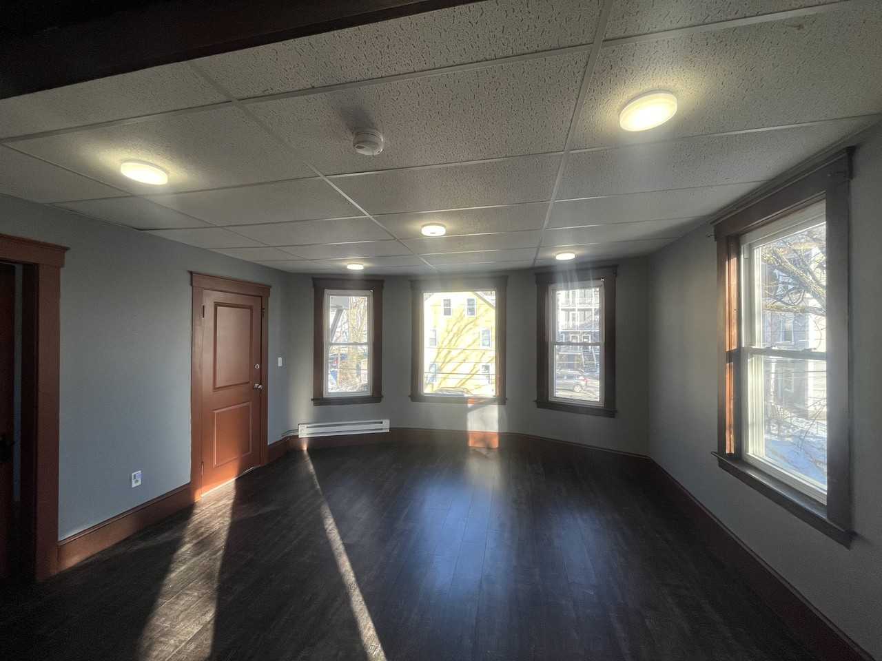 156158 High St #4 - Photo 2 of 10