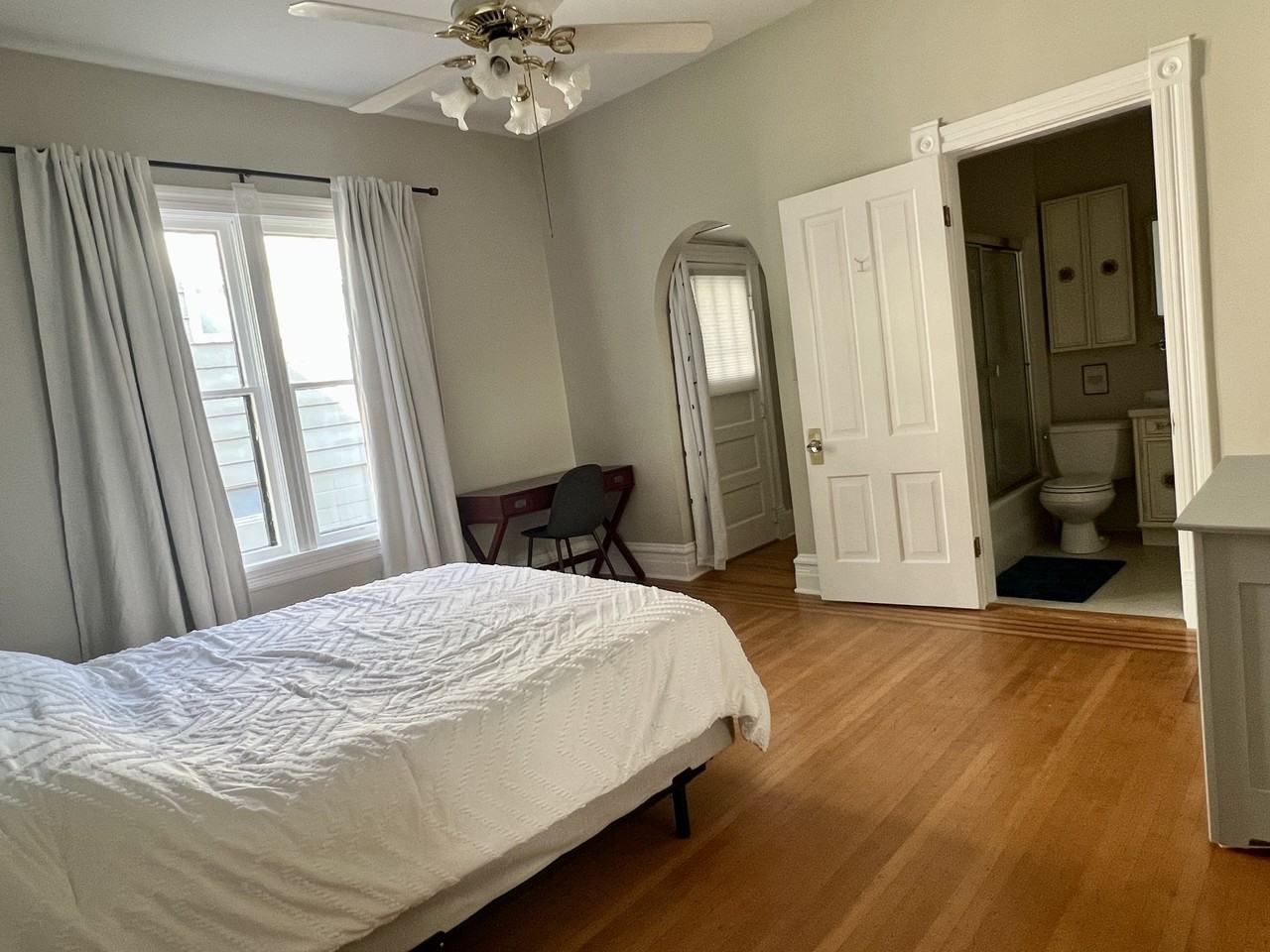 721 Olive St W #1 - Photo 7 of 10