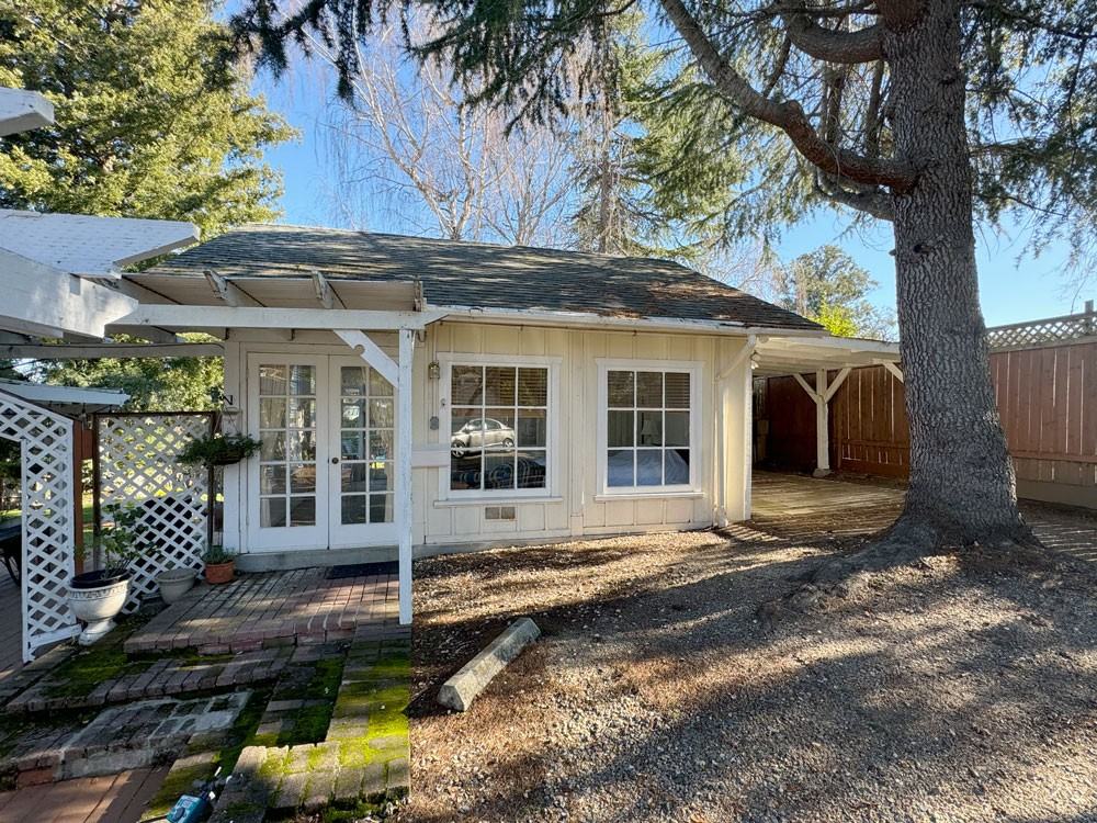 1309 D Street #A - Photo 2 of 13