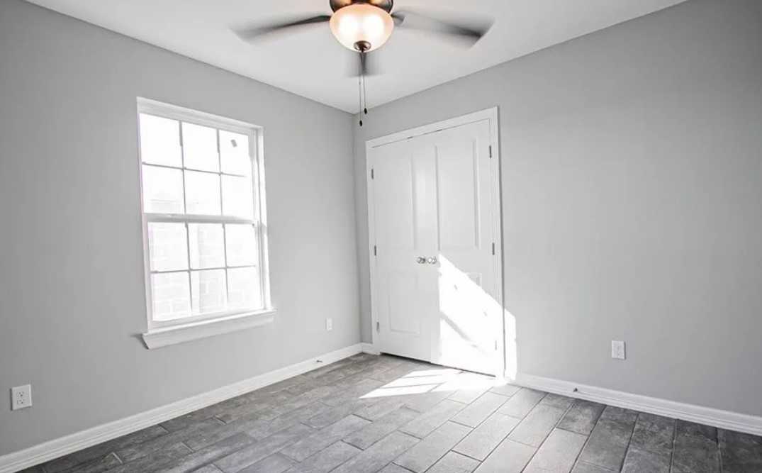 2129 Multi National #C - Photo 5 of 13