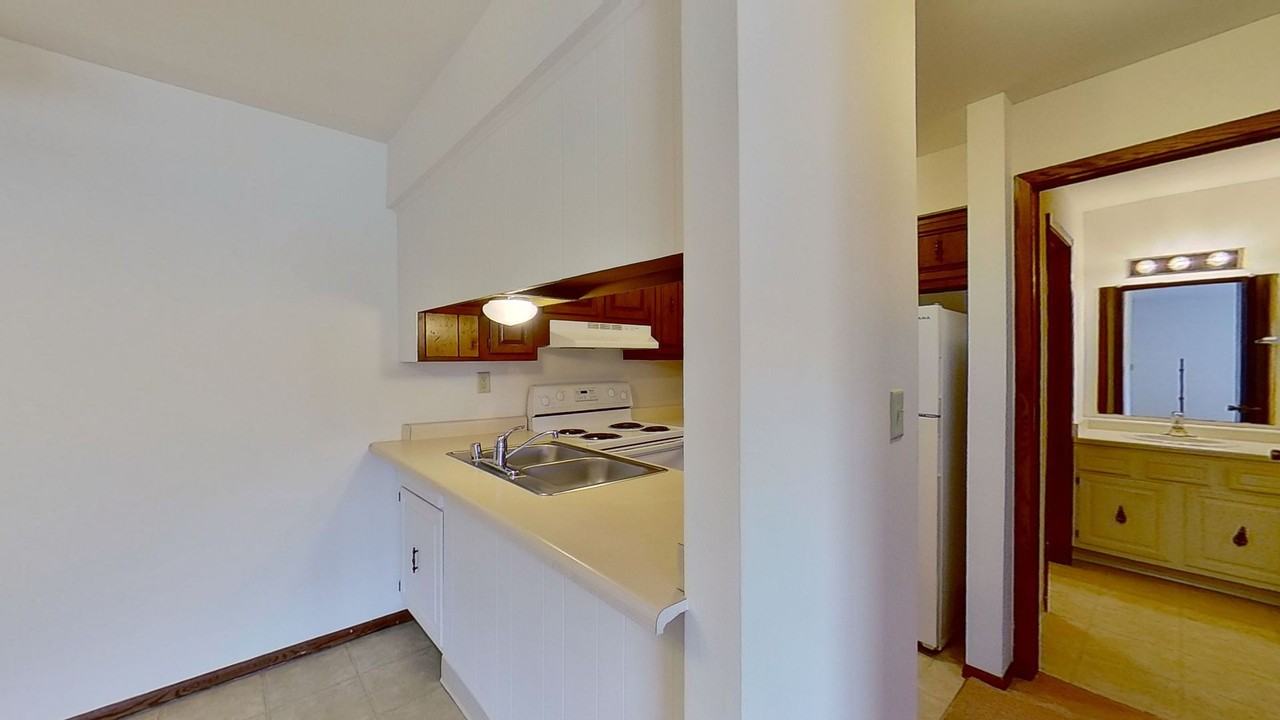 N76W14525 Market Dr - Photo 6 of 15