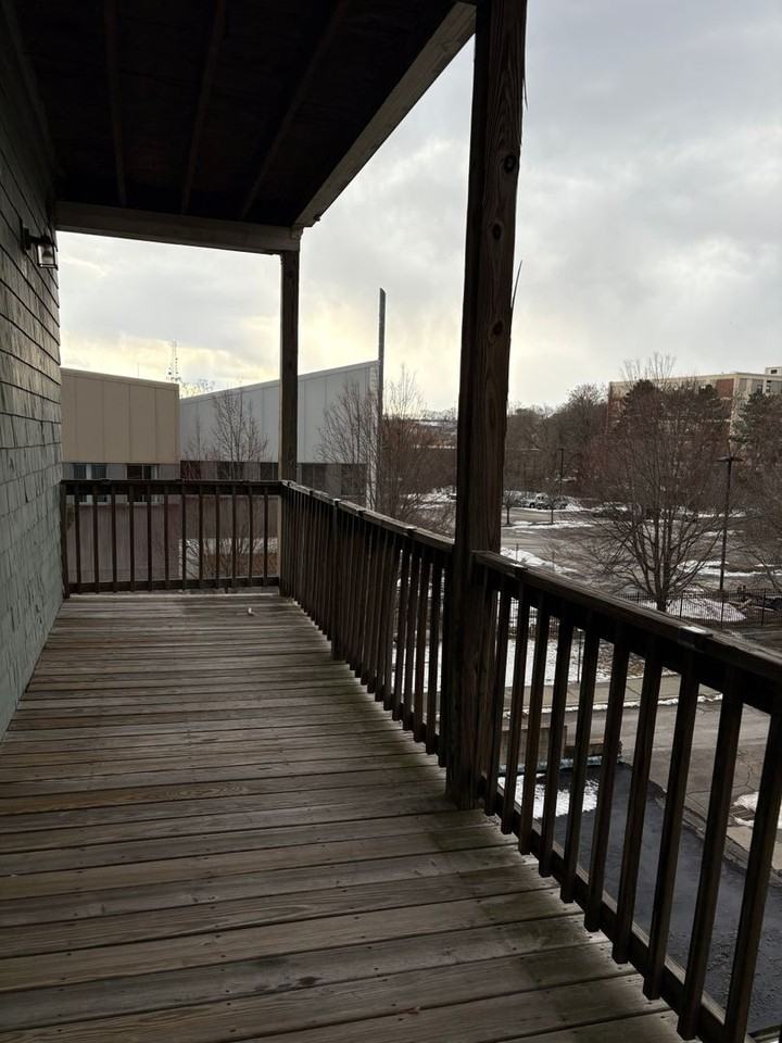 29 S Sydney St #3 - Photo 2 of 20