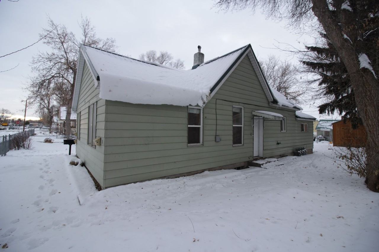 H Street 353 - Photo 2 of 17