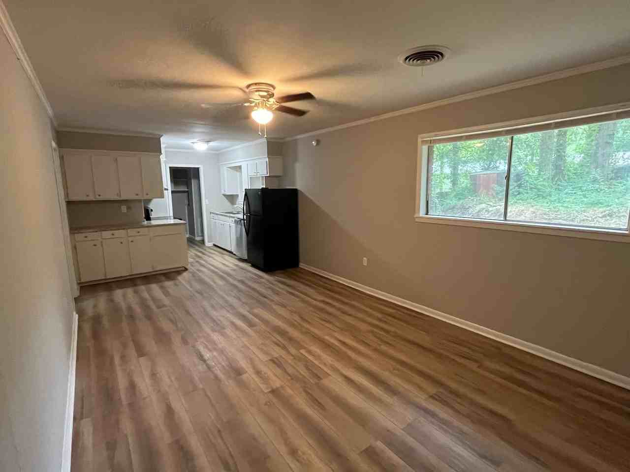 2602 Maple Dr - Photo 7 of 9