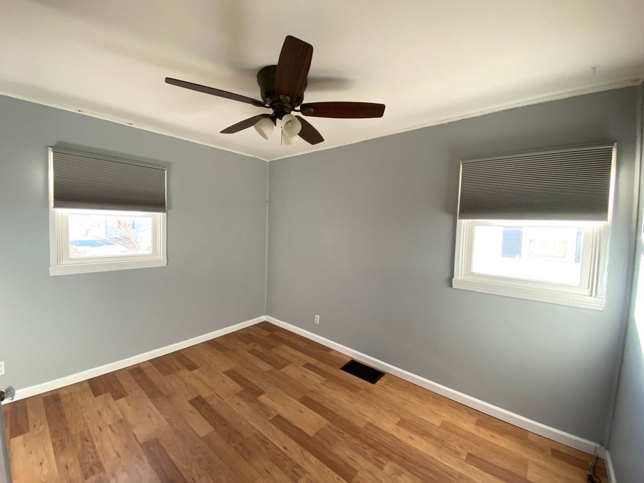 811 W Purtscher Dr - Photo 3 of 8