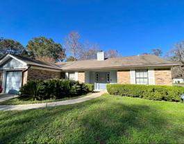 2374 Peachtree Dr - Photo 1 of 1