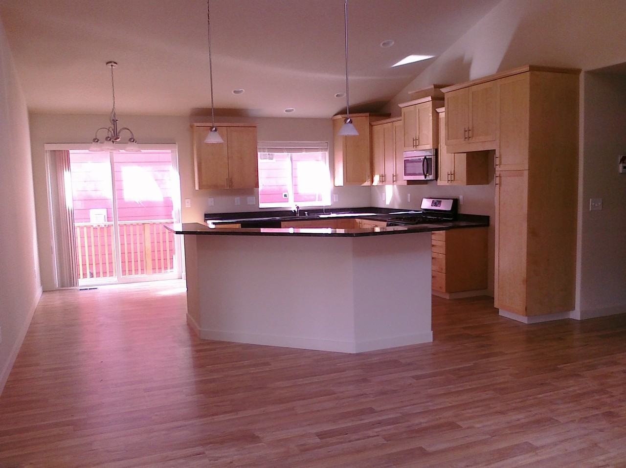 5206 Ne 29th Ave - Photo 4 of 14