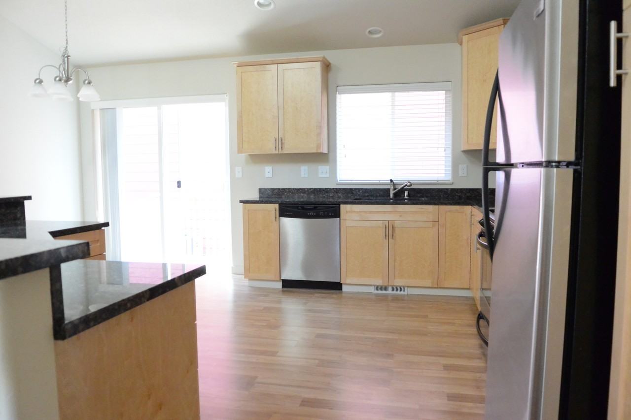 5206 Ne 29th Ave - Photo 5 of 14