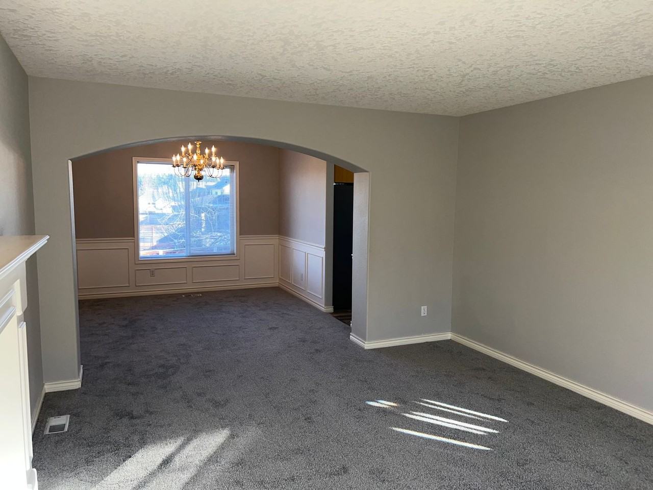 2627 Nw 37th Ave - Photo 6 of 33