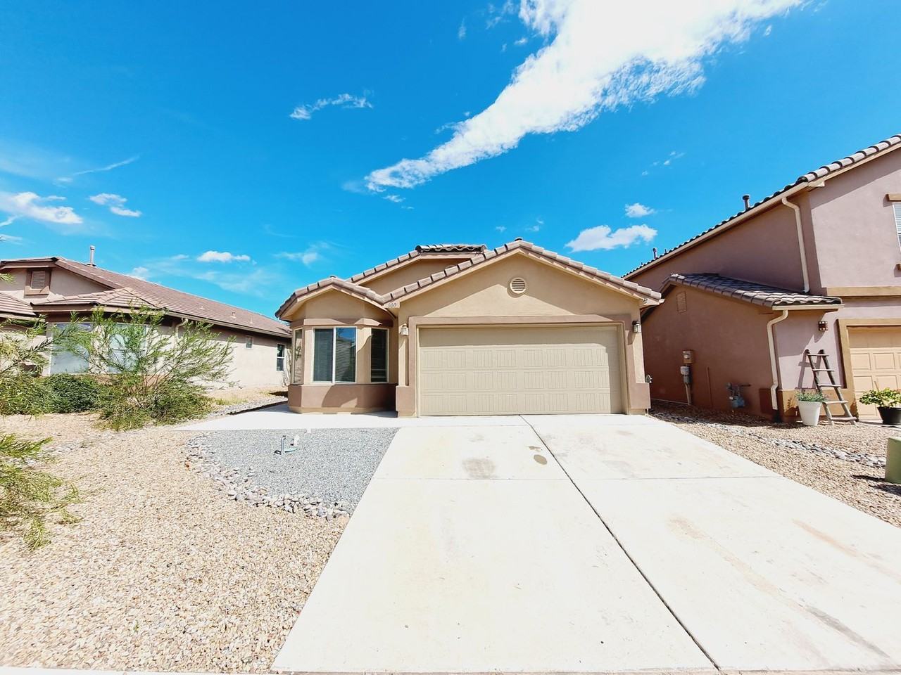 800 Prairie Sage Ct Sw - Photo 2 of 2