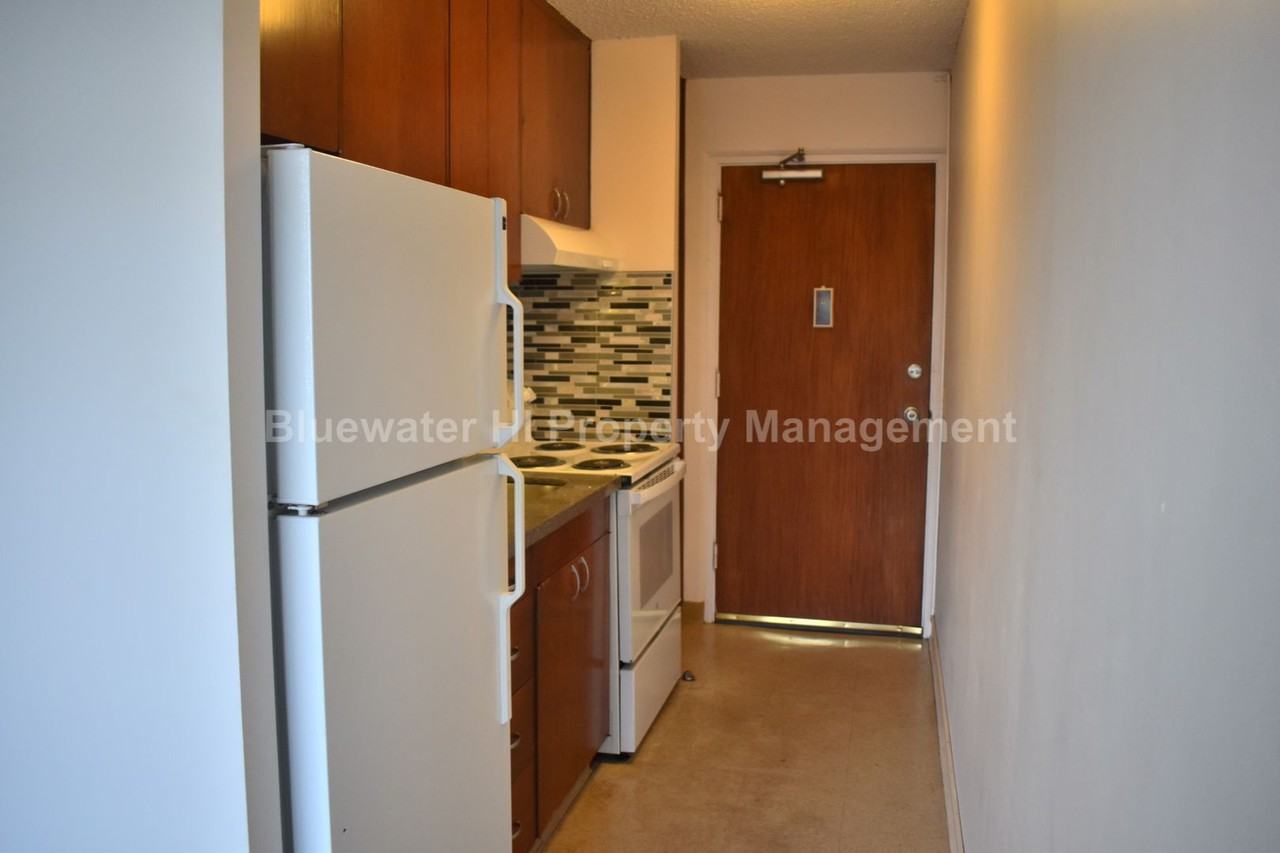 710 Lunalilo St - Photo 2 of 15