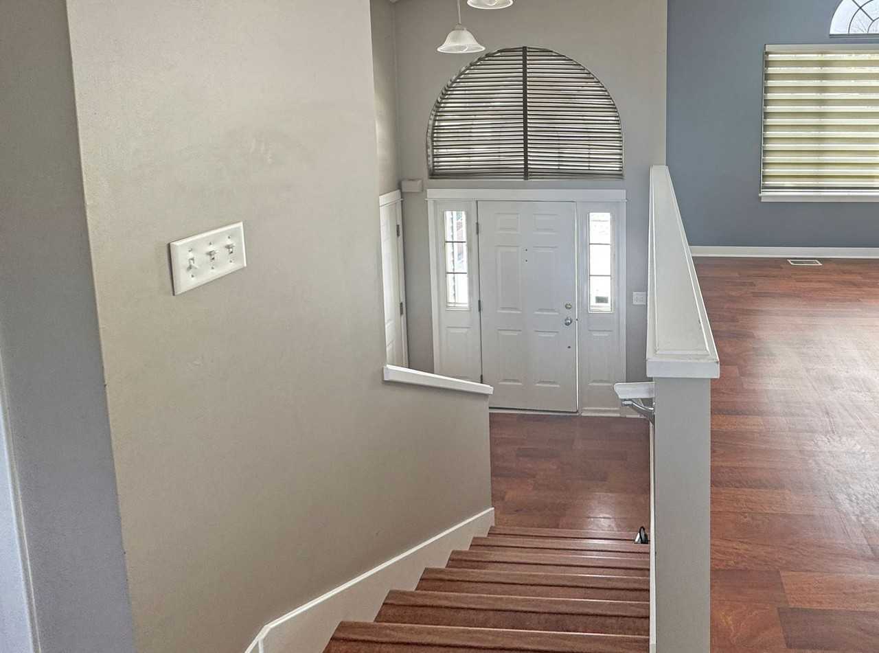 2565 Orchard View Dr Ne - Photo 3 of 17