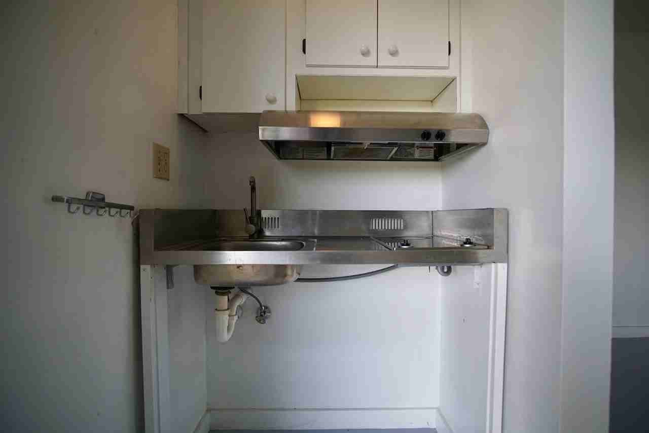 5060 Sherwood Ln - Photo 6 of 14