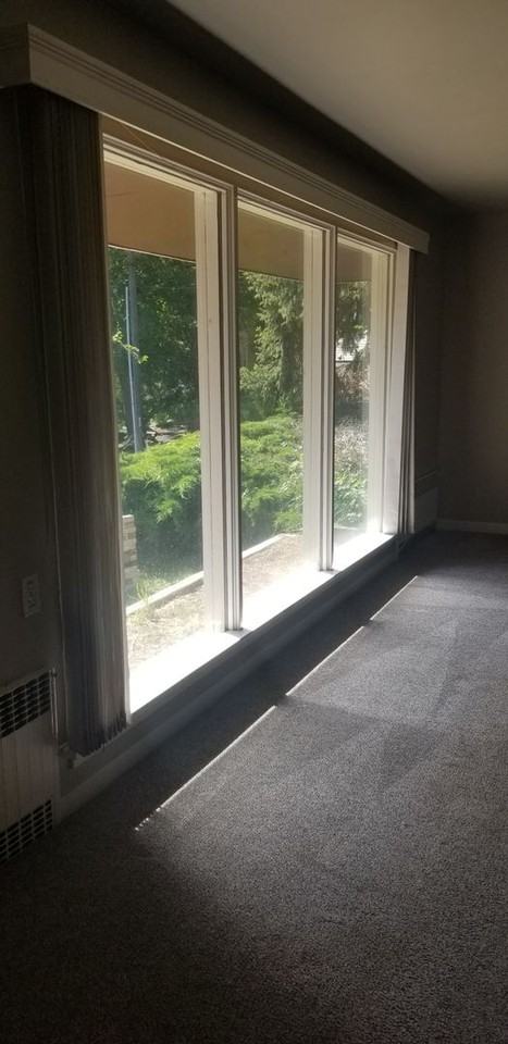 1015 Ne Alpha Rd - Photo 4 of 23