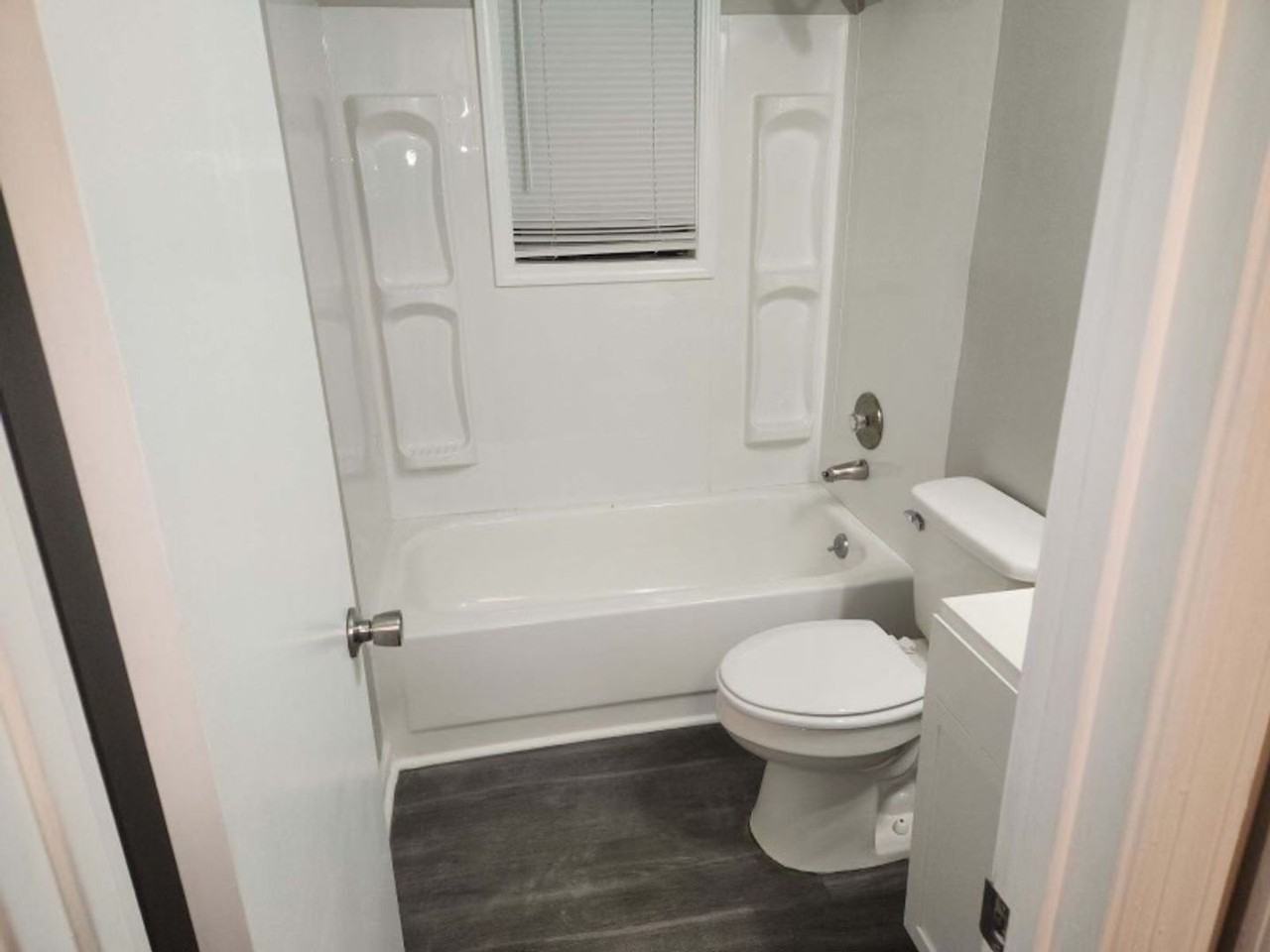 1000 Bacon Rd - Photo 6 of 10