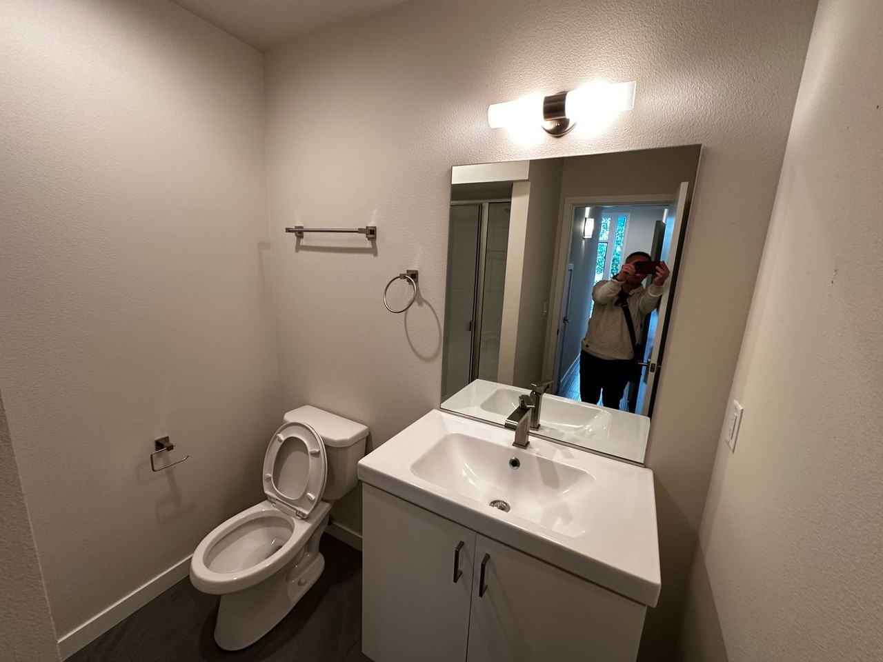 6642 Se 16th Ave - Photo 6 of 32
