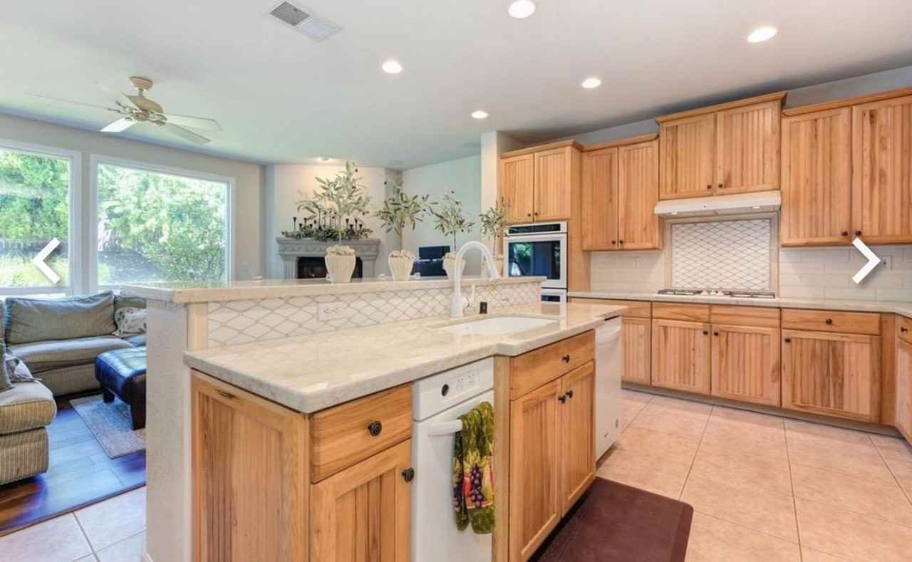 6096 Great Basin Dr - Photo 3 of 19