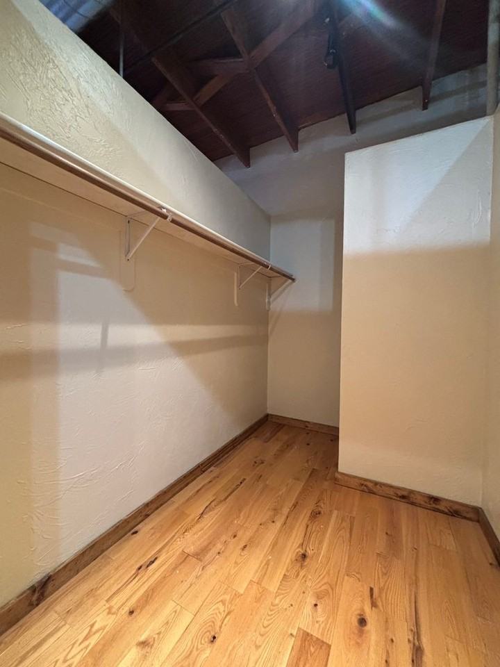601 N National Ave #224 - Photo 6 of 12