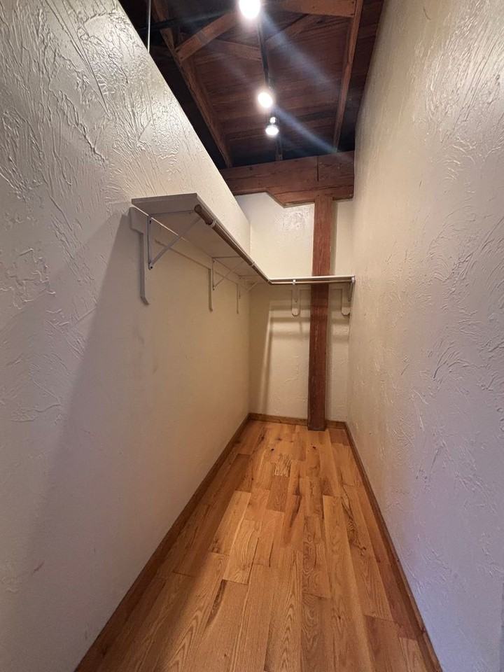 601 N National Ave #224 - Photo 7 of 12