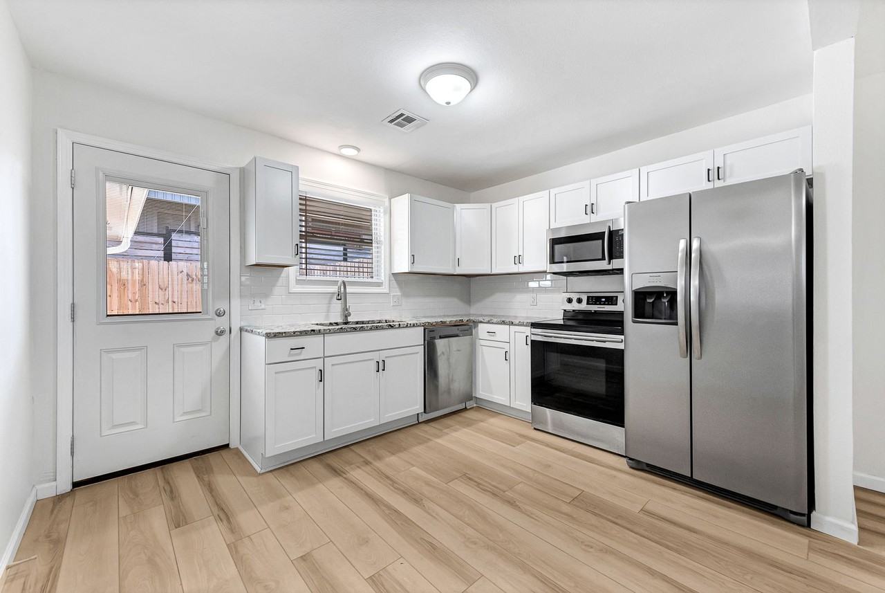 14791 Dutchmans Dr #14791 - Photo 3 of 22