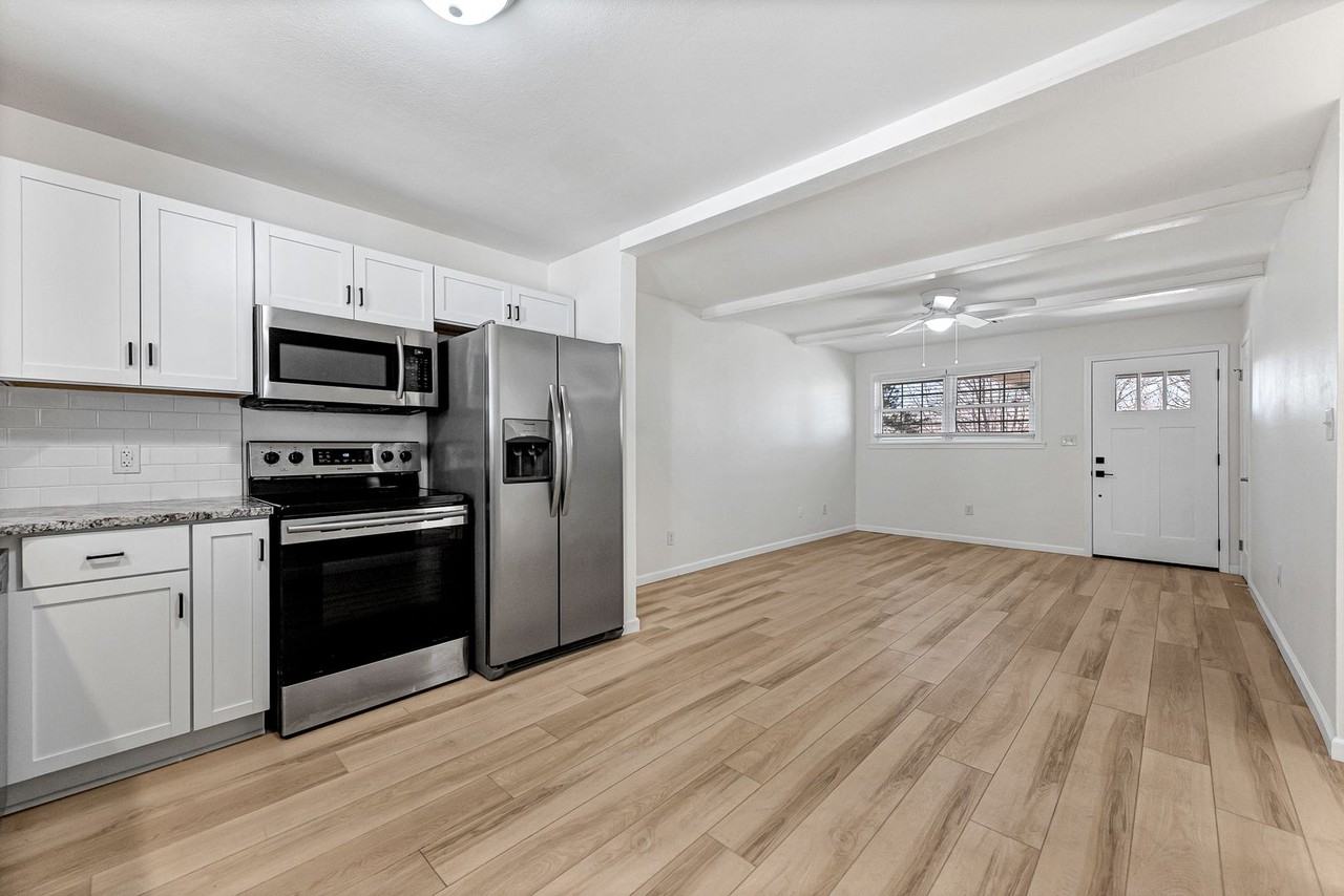 14791 Dutchmans Dr #14791 - Photo 4 of 22