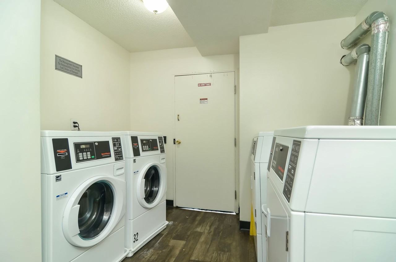 Wheelock Parkway Apartments - Photo 7 of 9