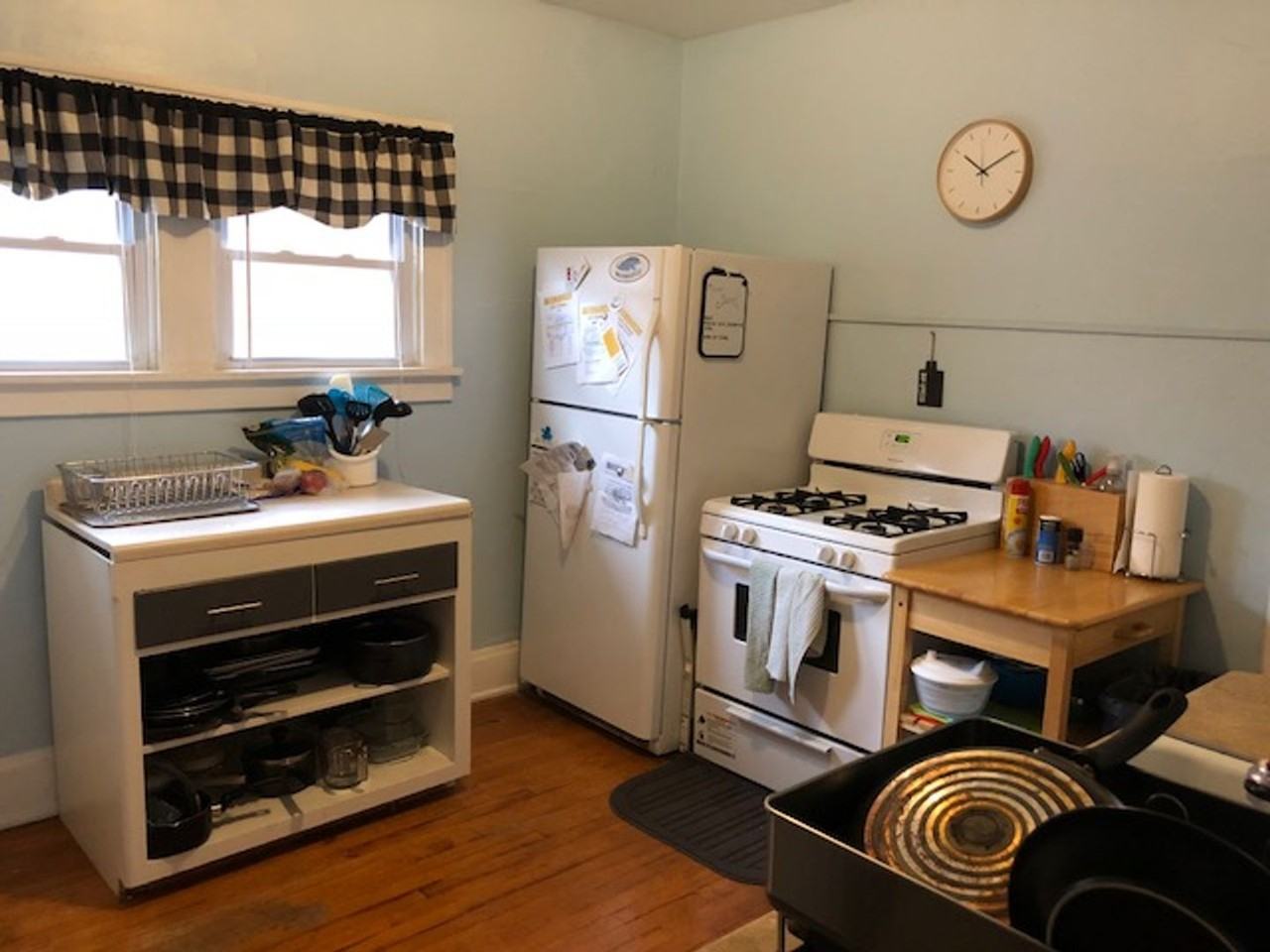 3358 N Downer Ave - Photo 5 of 13