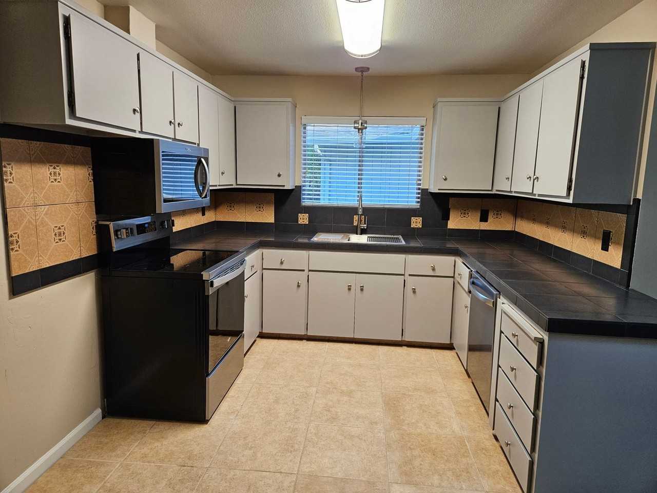 16210 Hidden Valley Rd - Photo 2 of 20